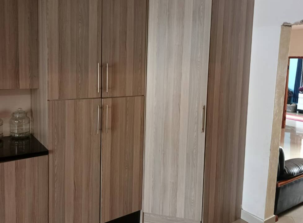 c (10)